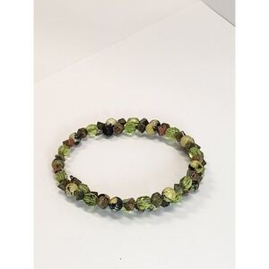 Green Stone and Faceted Glass Beaded Memory Wire Wrap Bracelet Boho Earthy